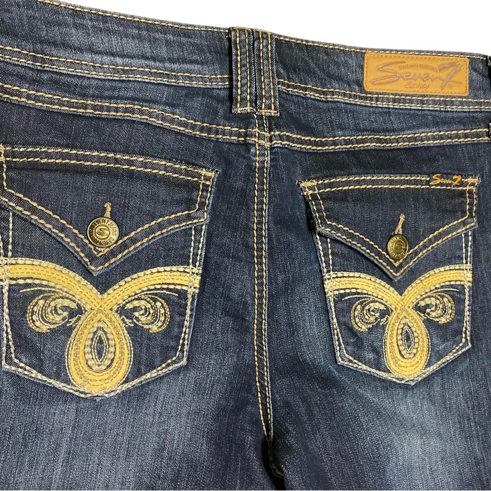 Seven7 Women's Boot Cut Jeans Size 8 Back Pocket Embroidery Festival Denim - Picture 15 of 16